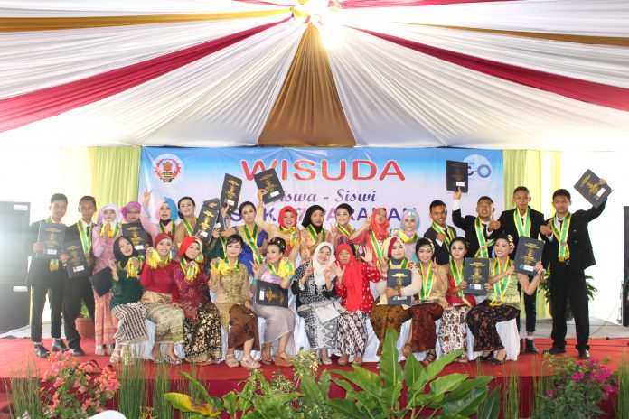 Wisuda 2017